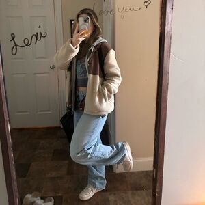 Meet your Posher, Val